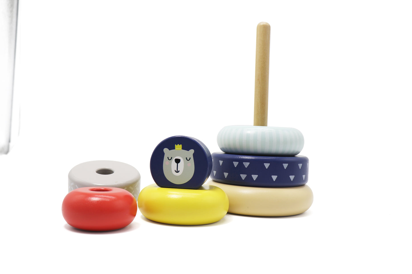 Wooden Leo Stacking